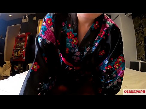 ❤️ A moza cosplay encántalle o sexo ata o orgasmo con chorros nunha jinete e unha mamada. Moza asiática con coño peludo e fermosas tetas con traxe tradicional xaponés nun vídeo afeccionado que mostra a masturbación con xoguetes de merda. Sakura 3 OSAKAPORN. ❤️❌ Follar en nós ﹏